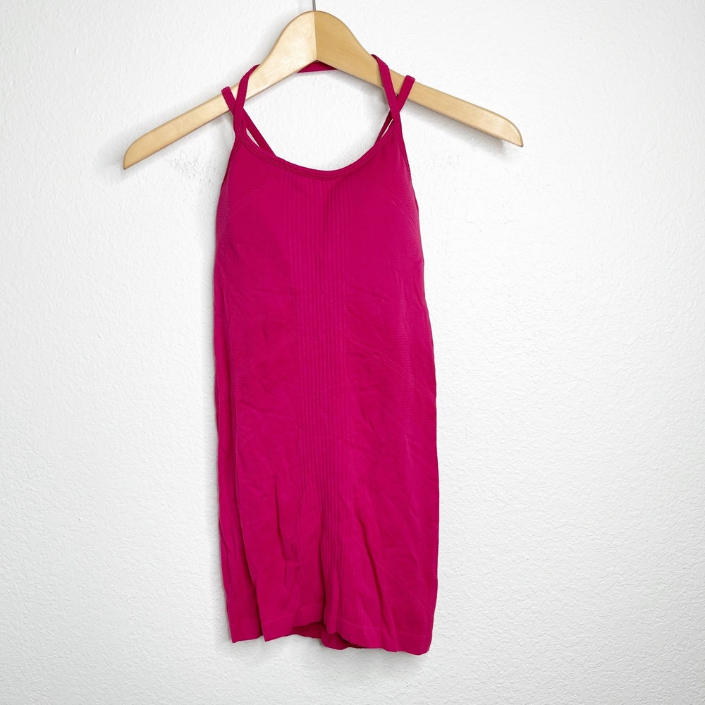 Fabletics Magenta Pink Seamless Shelf Bra Tank Top Crisscross Back Small